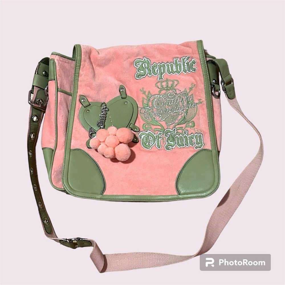 Juicy couture crossbody messenger purse